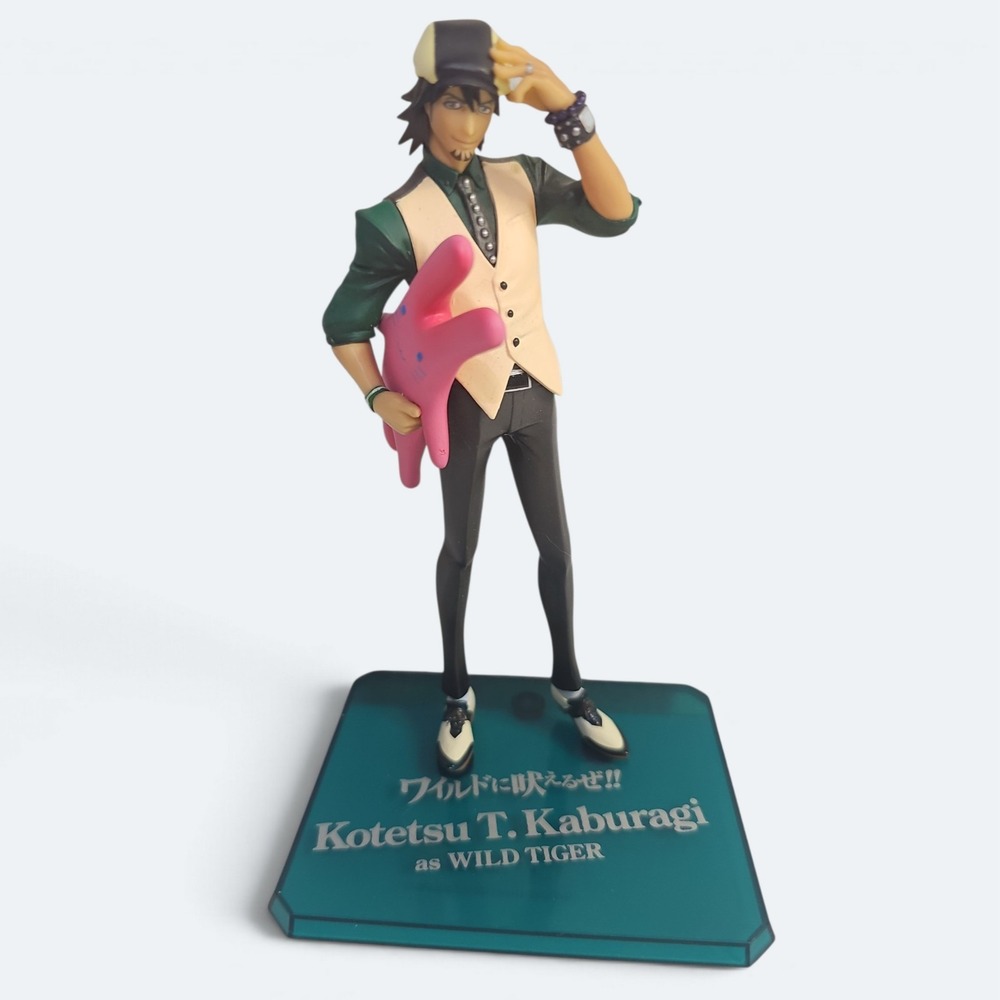 Bandai FiguartsZERO Tiger & Bunny Kaburagi T. Kotetsu New Anime Figure Statue
